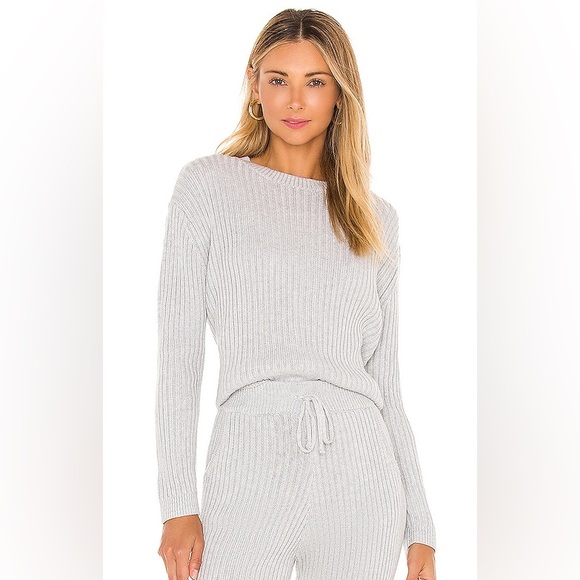 MAJORELLE Sweaters - Georgia Crew Sweater in Heather Grey MAJORELLE xsmall